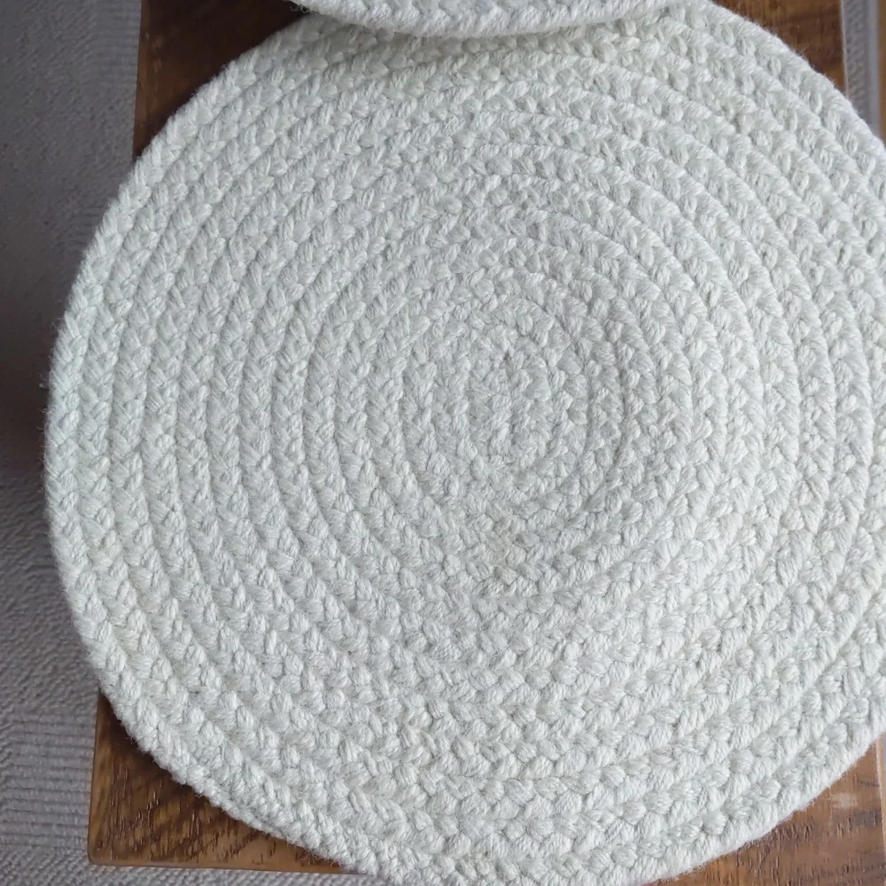 Placemats - Picture 2 of 3
